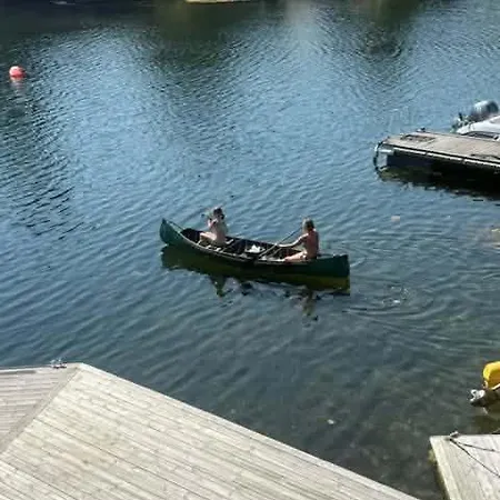 Sommerbo- Brygge, Bat Og Bil-lader كريستينساند