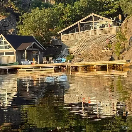 Sommerbo- Brygge, Bat Og Bil-lader بيت للعطل *